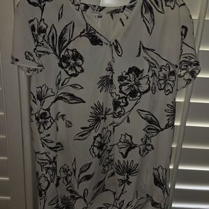 Maurices Monochrome Floral Top